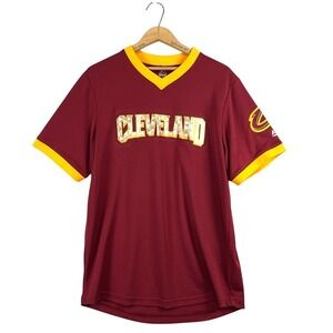 Majestic Cleveland Cavaliers Red Team Glory Jersey‎ Mens Medium Short Sleeve